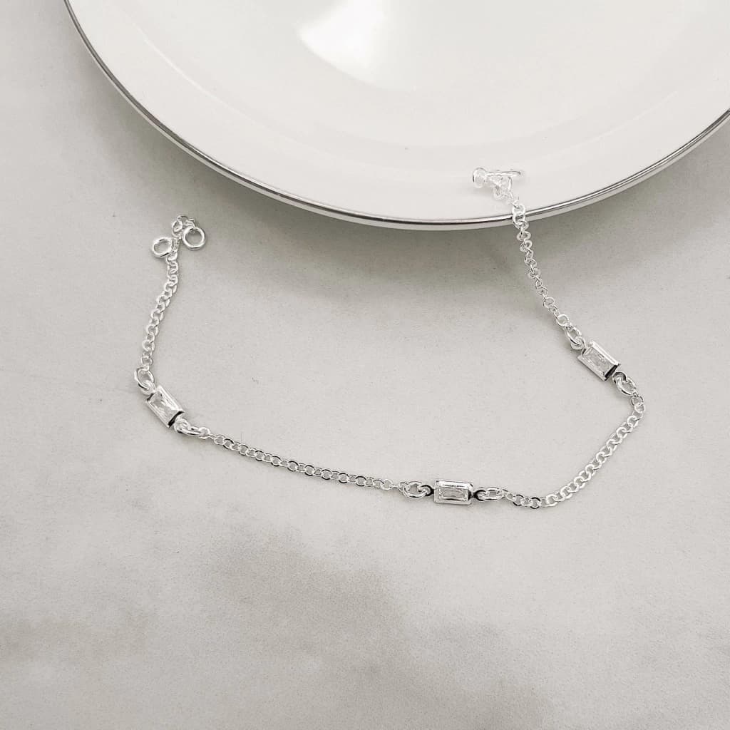 Pulseira Entremeio Zircônias Retangulares - imagem 1